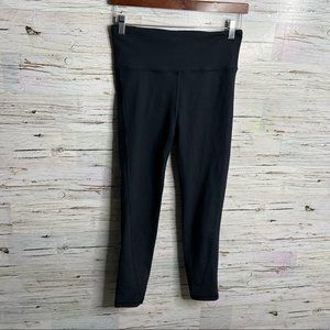 Gap high rise black leggings size small crop
